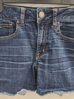 American Eagle Women's Size 2 Dark Blue Super Stretch Denim Cutoff Shorts